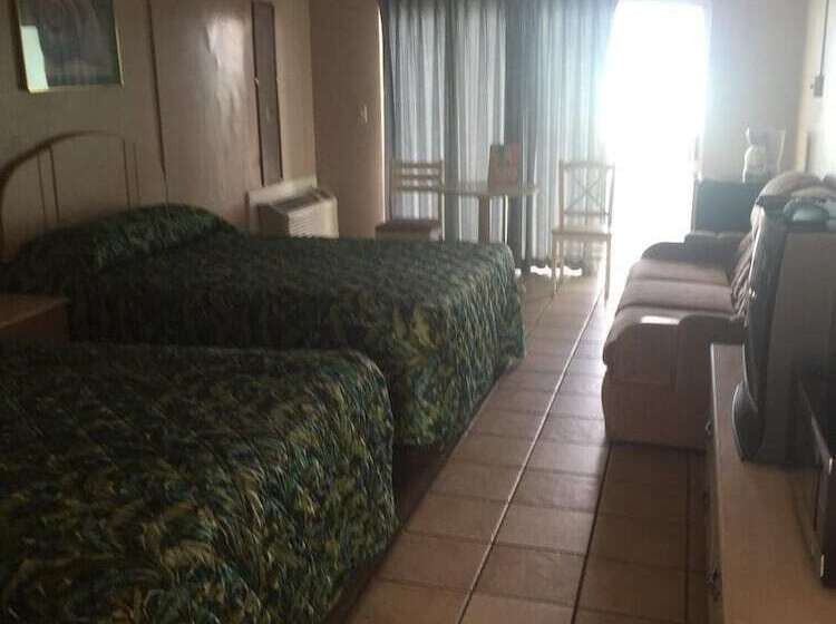غرفه قياسيه سريرين مزدوجين, Seascape Inn   Daytona Beach Shores