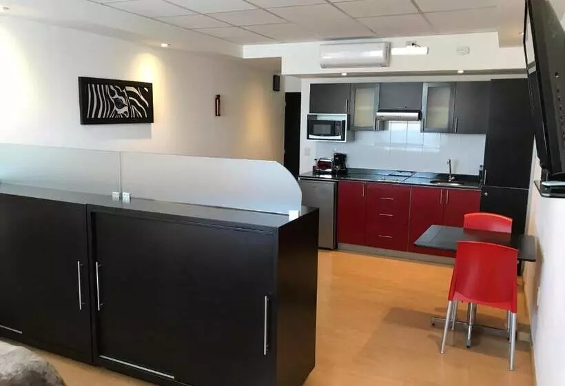 デラックススタジオ, My Home Suites