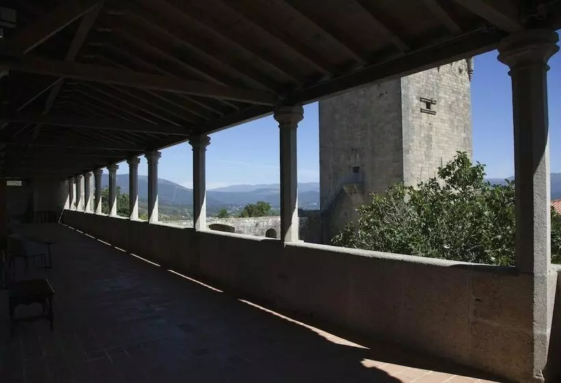 スタンダードルーム, Parador Castillo De Monterrei