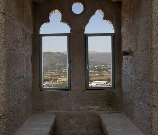 スタンダードルーム, Parador Castillo De Monterrei