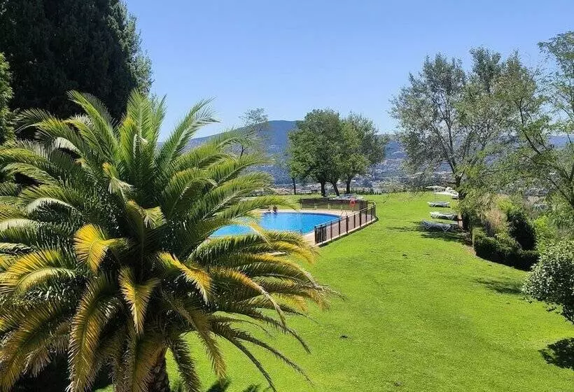 スタンダードルーム, Parador Castillo De Monterrei
