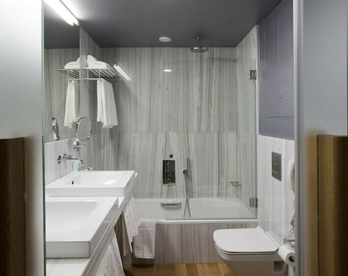 스탠다드 룸, Parador Castillo De Monterrei