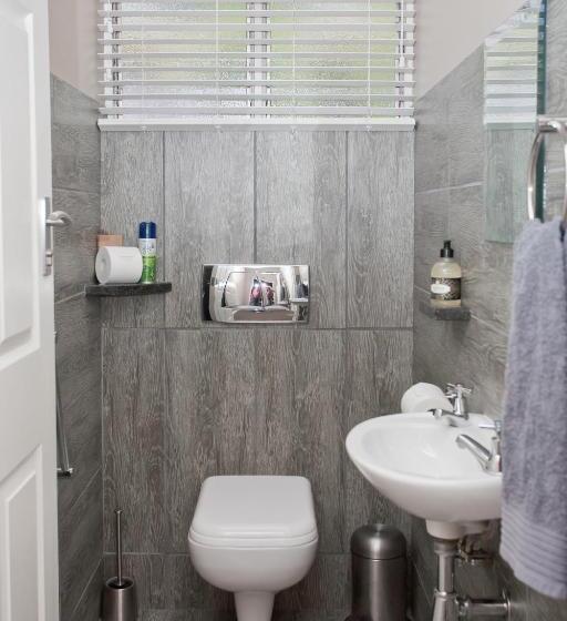 اتاق استاندارد, Miles B&b Guest House