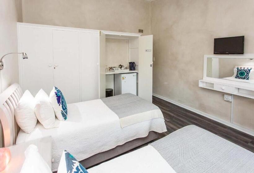 اتاق استاندارد, Miles B&b Guest House