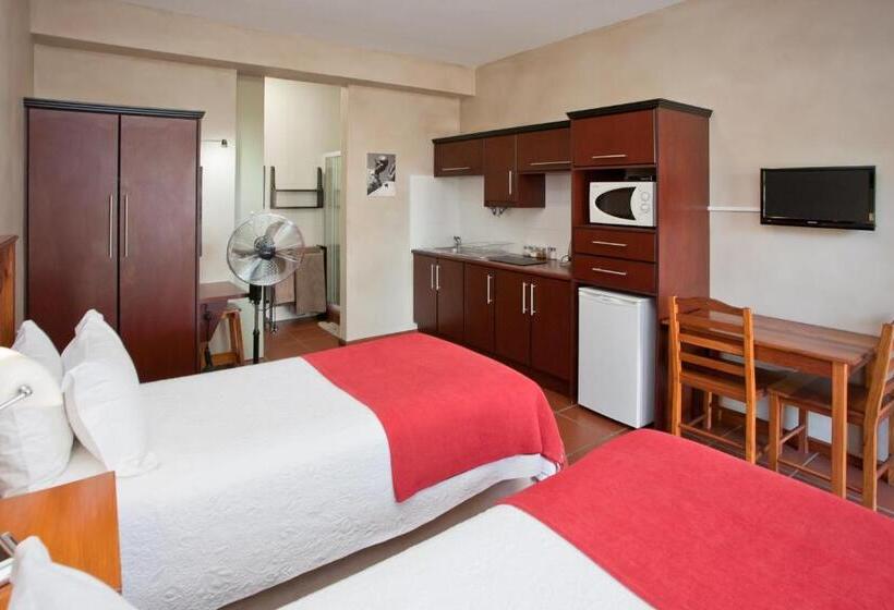 Номер Стандарт, Miles B&b Guest House
