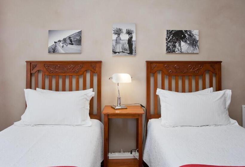 اتاق استاندارد, Miles B&b Guest House