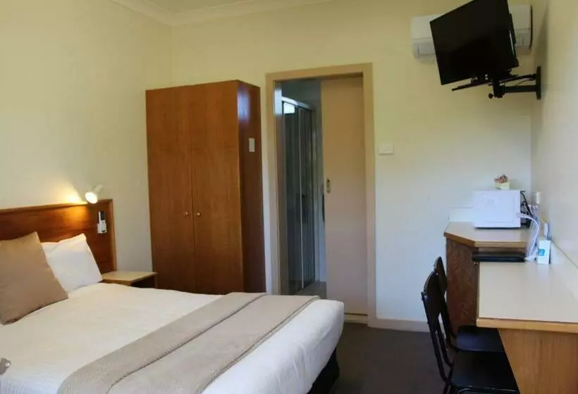 Basic-huone Parivuode, The Pioneer Way Motel