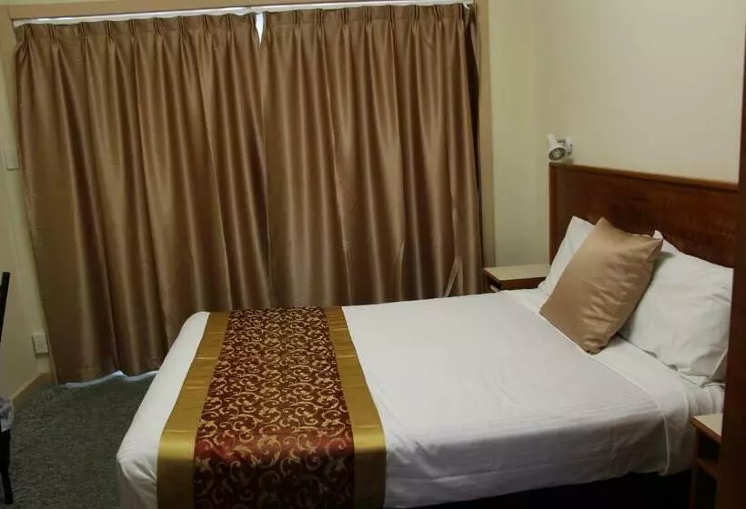 Basic-huone Parivuode, The Pioneer Way Motel
