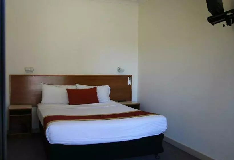 Deluxe-perhehuone, The Pioneer Way Motel