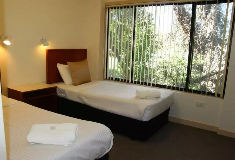 Deluxe-perhehuone, The Pioneer Way Motel
