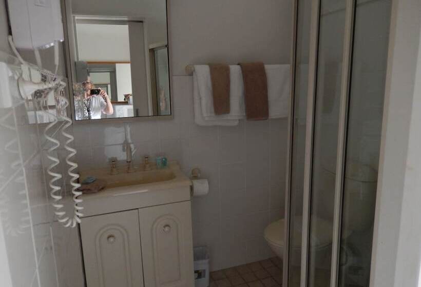 Номер Стандарт, The Pioneer Way Motel