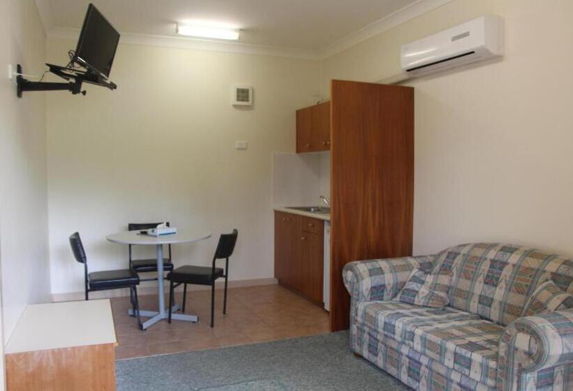 Президентский Люкс, The Pioneer Way Motel