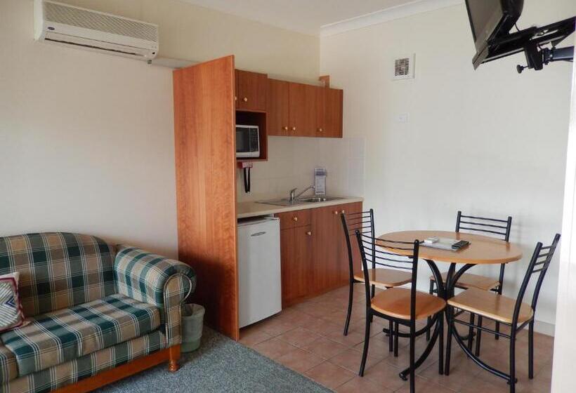 Президентский Люкс, The Pioneer Way Motel