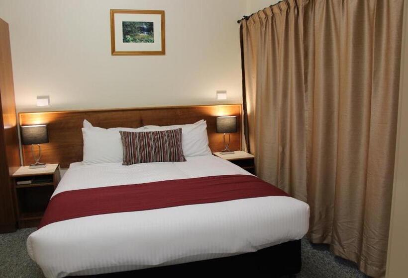 Президентский Люкс, The Pioneer Way Motel