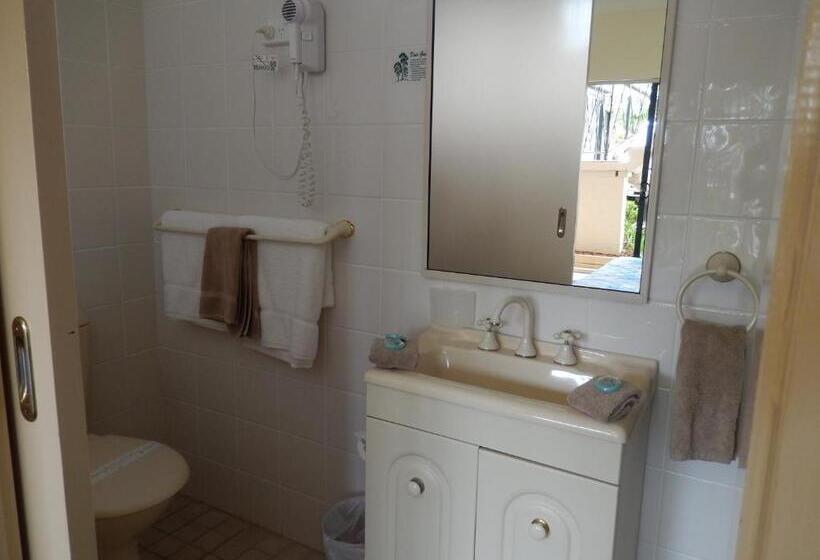 Номер Deluxe, The Pioneer Way Motel