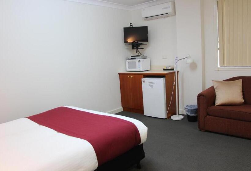 Номер Deluxe, The Pioneer Way Motel