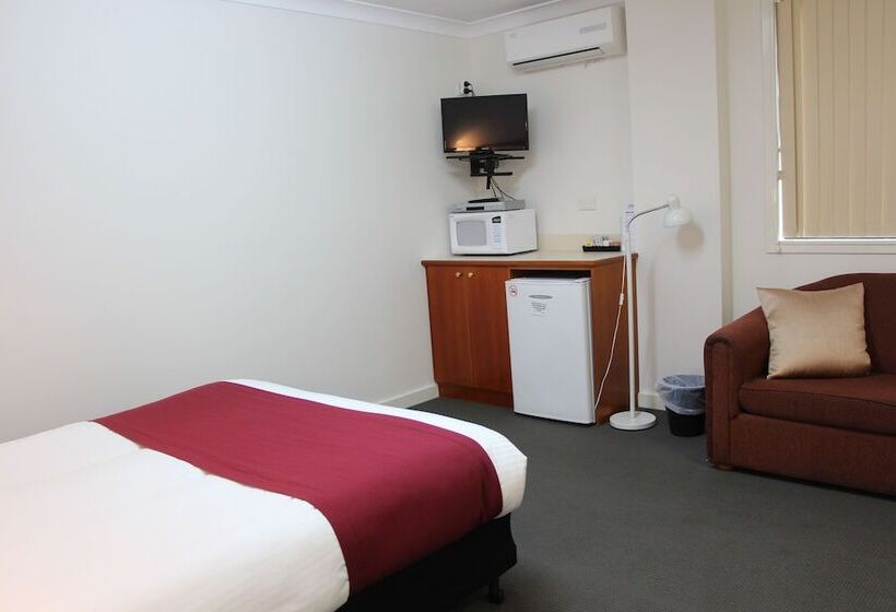 Номер Deluxe, The Pioneer Way Motel