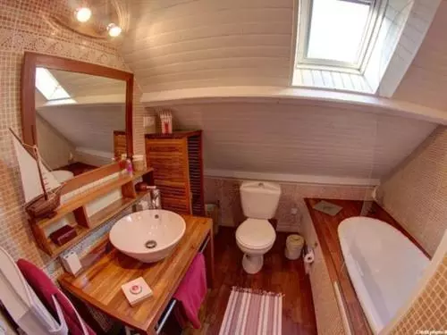 スタンダードスタジオ, Chambres D Hotes Manoir Des Quatre Saisons