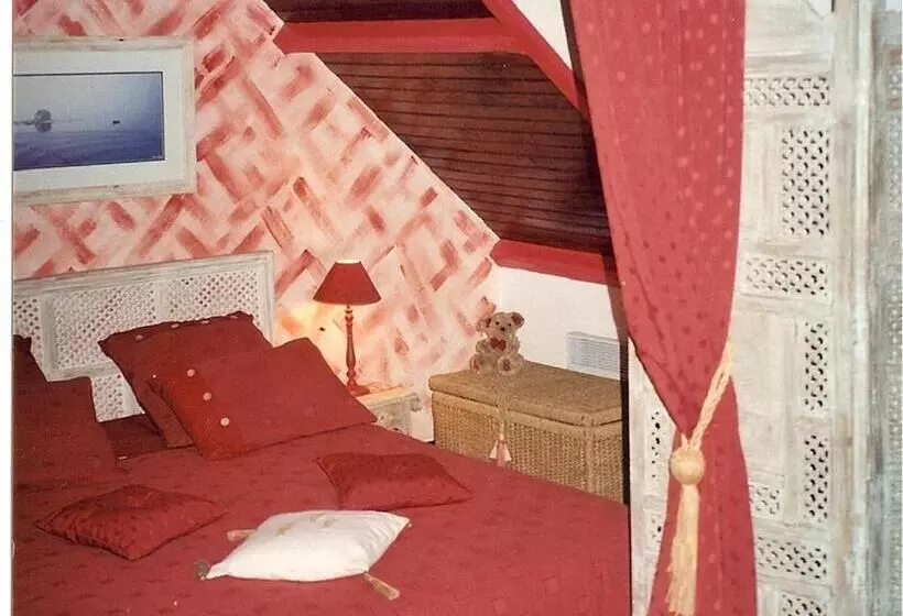 スタンダードスタジオ, Chambres D Hotes Manoir Des Quatre Saisons
