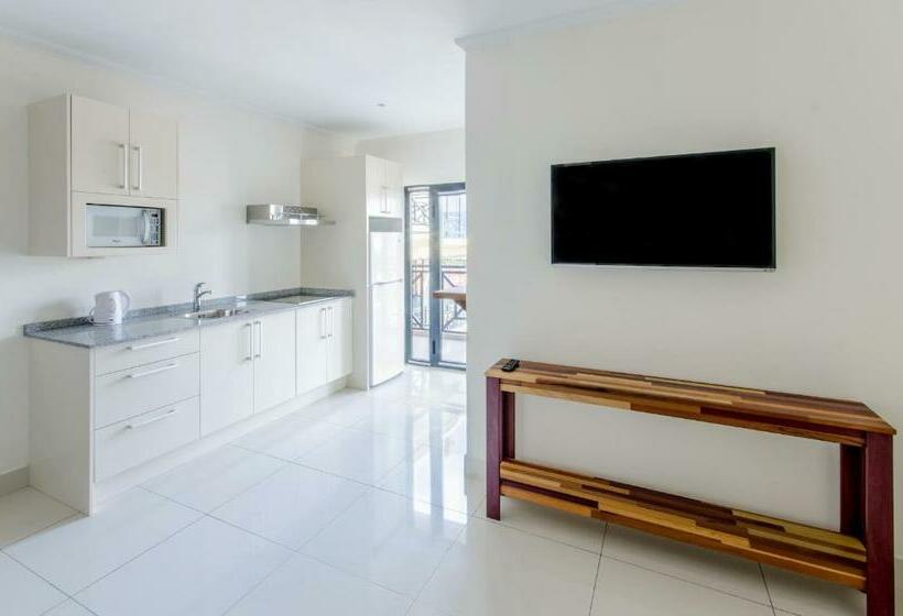 Economy Studio, Babylon