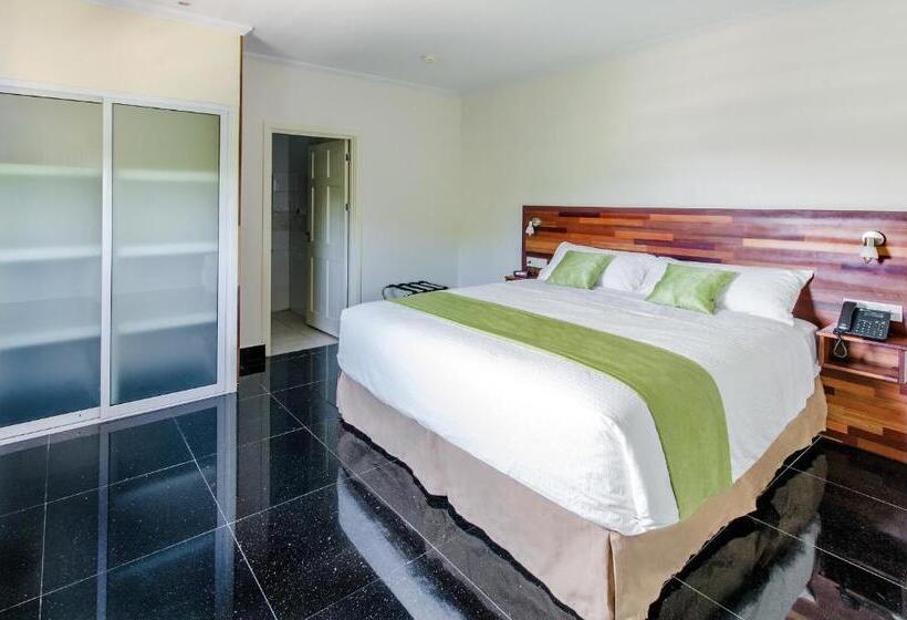 سوئیت با تخت بزرگ, Babylon