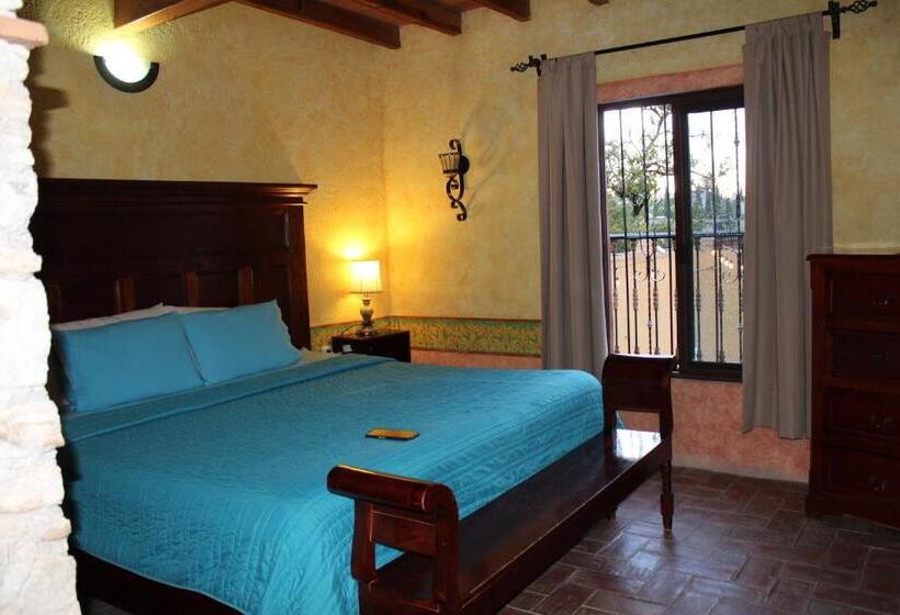 غرفة قياسية, Casa Caro