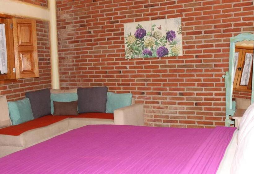 غرفة قياسية, Casa Caro