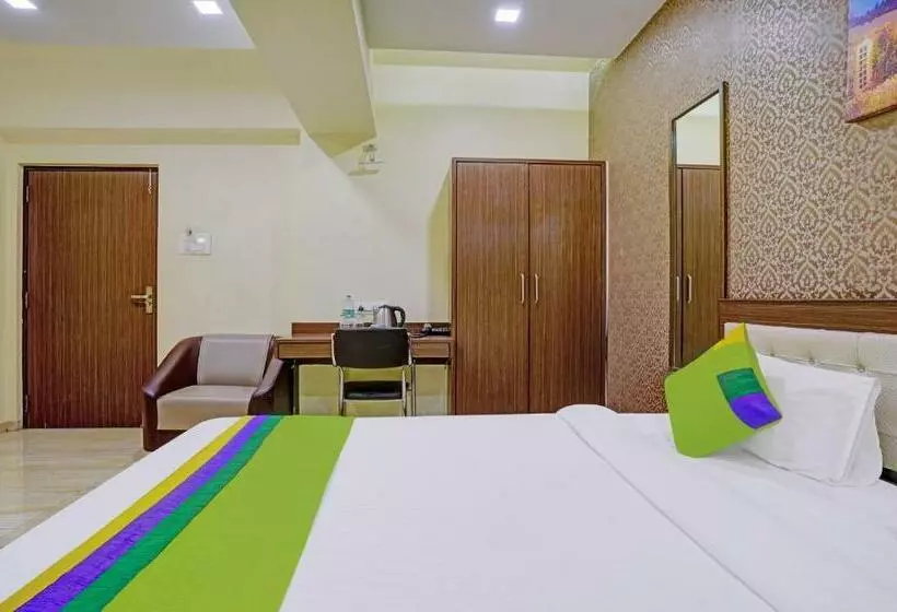 スタンダードルーム, Treebo De Grandeur Anand Nagar