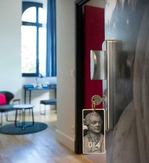 اتاق کلاسیک, Fourviere