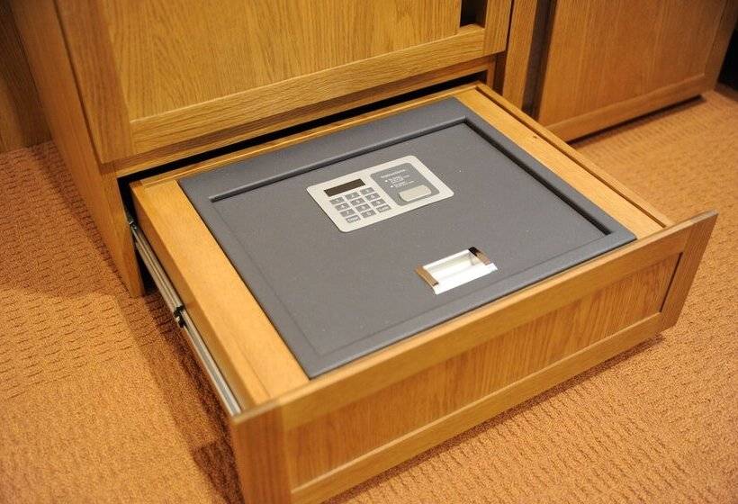 חדר סטנדרט, Gracery Naha