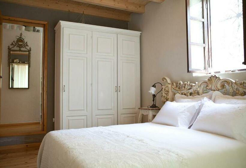 جناح, Ha La Bodrum