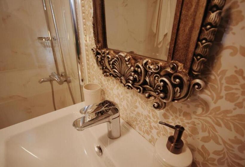 غرفة ديلوكس, Ha La Bodrum