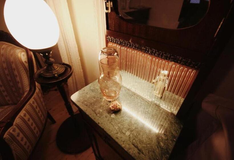 غرفة ديلوكس, Ha La Bodrum