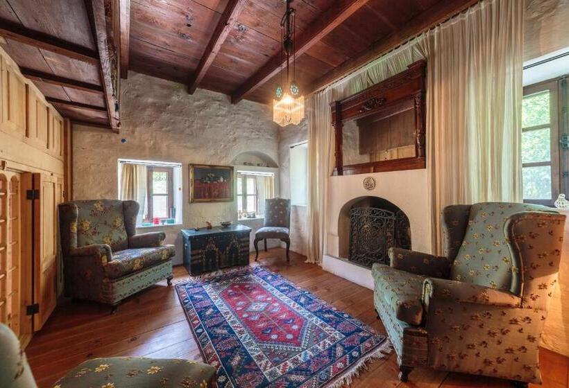 جناح سوبيريور, Ha La Bodrum