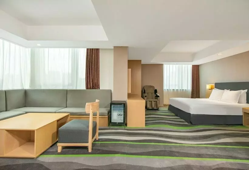 スイート, Holiday Inn Express Jinan High Tech Zone, An Ihg