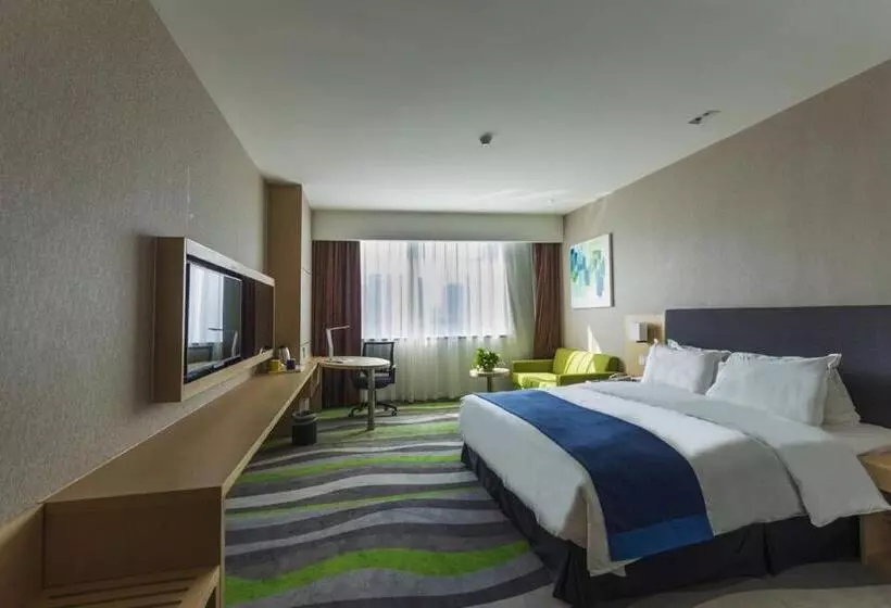 身障者適用キングサイズベッドルーム, Holiday Inn Express Jinan High Tech Zone, An Ihg