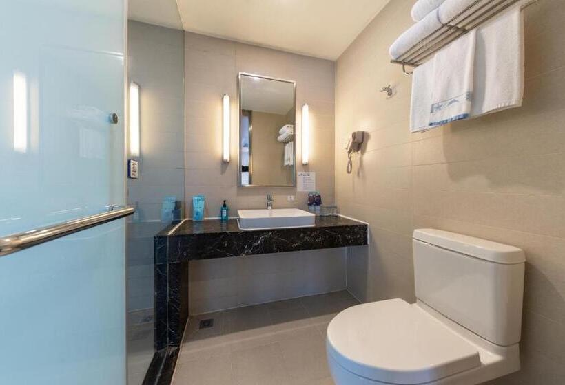 장애인을 위한 킹사이즈 침대 스탠다드 룸, Holiday Inn Express Jinan High Tech Zone, An Ihg