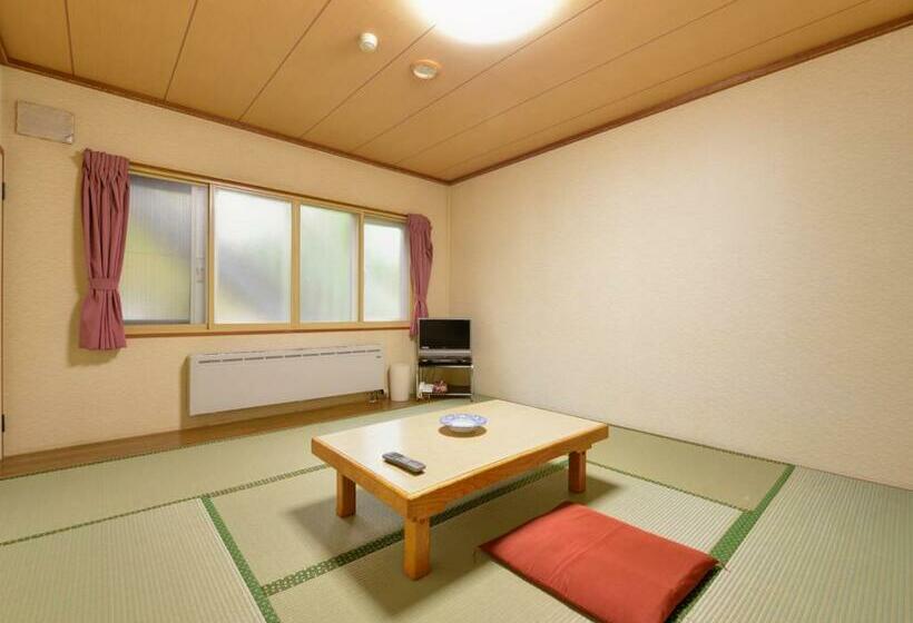 스탠다드 트리플 룸, Parkway