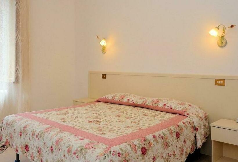 اتاق استاندارد, San Sebastiano