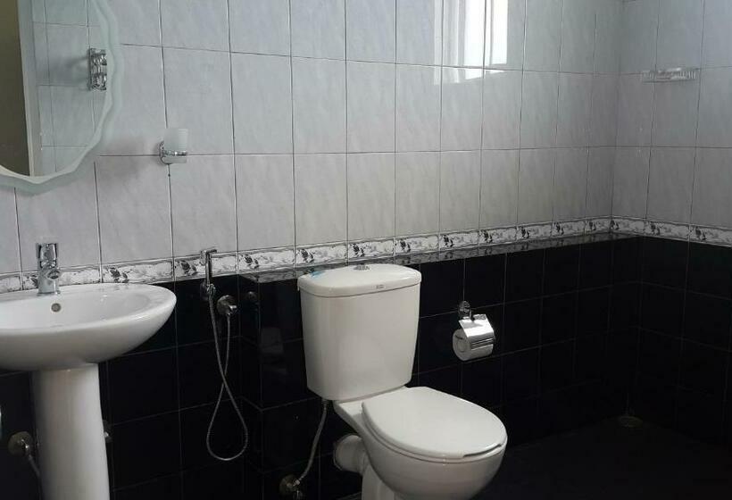 Deluxe Family Room, La Cottage Boutique Hotel & Restaurant