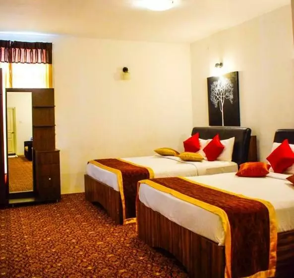 Deluxe Family Room, La Cottage Boutique Hotel & Restaurant