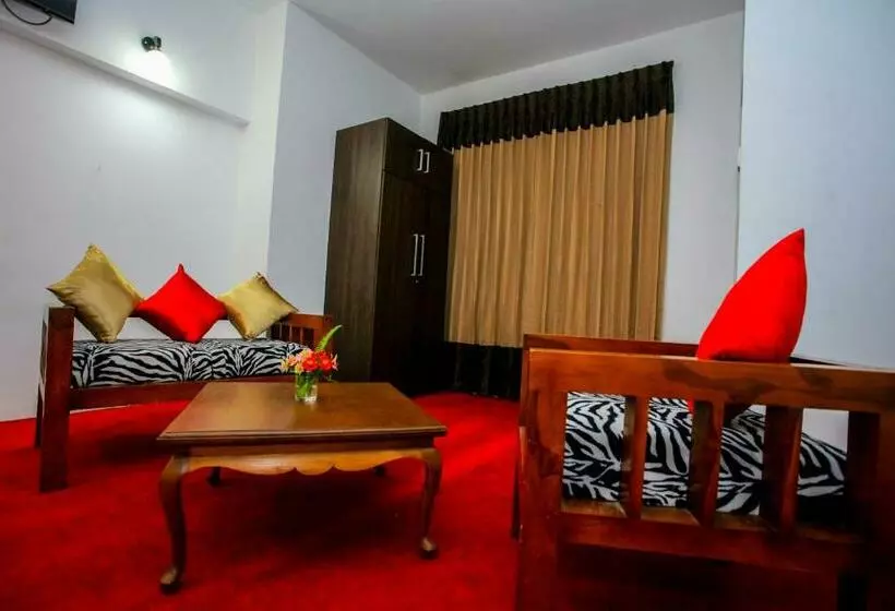 Deluxe Room, La Cottage Boutique Hotel & Restaurant