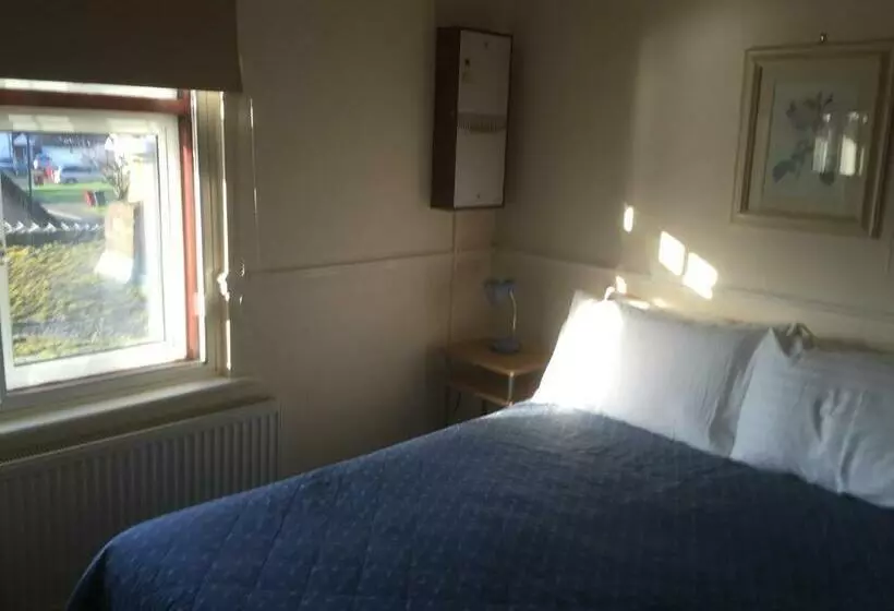 浴室共有のエコノミールーム, Colnbrook Lodge Guest House
