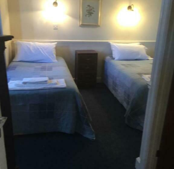 Номер Стандарт, Colnbrook Lodge Guest House