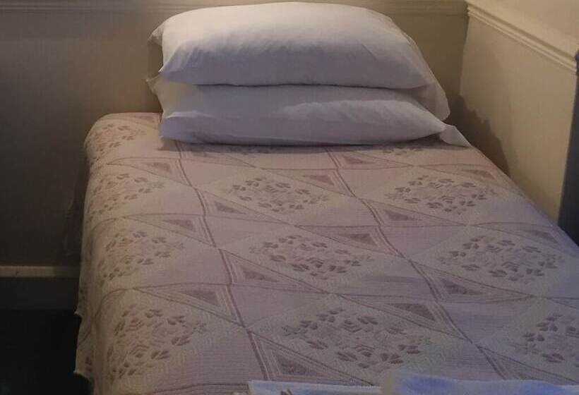 Номер Стандарт Индивидуальный Совместная Ванная, Colnbrook Lodge Guest House