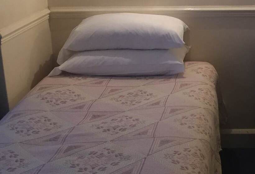 Номер Стандарт Индивидуальный Совместная Ванная, Colnbrook Lodge Guest House