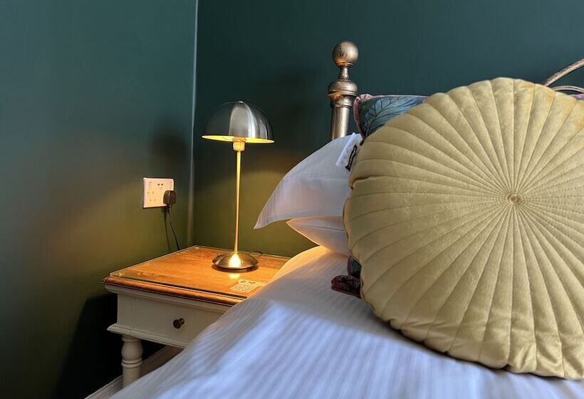 Chambre Supérieure, Kirkwood Guest House