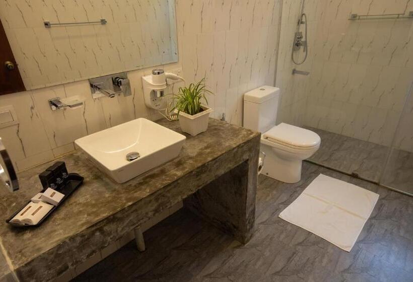 スーペリアファミリールーム, Sigiriya Wewa Addara Hotel Hotel By The Lake