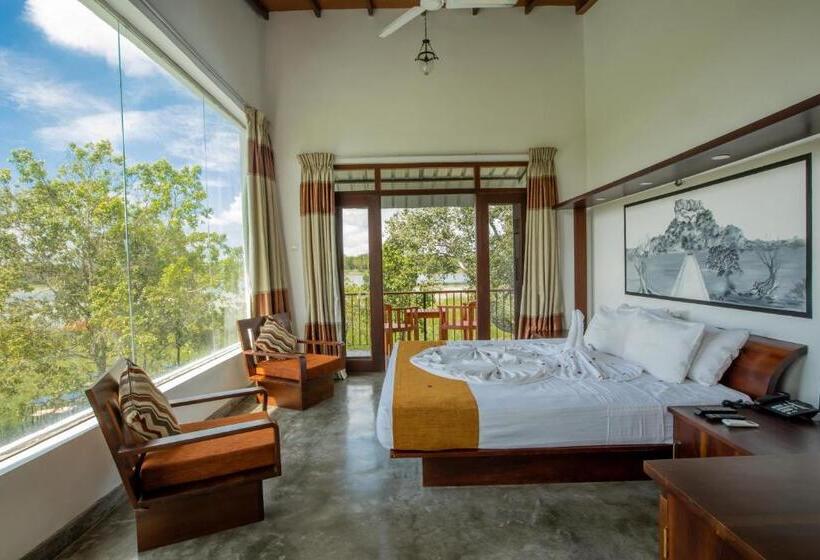 キングサイズベッドのスタンダードルーム, Sigiriya Wewa Addara Hotel Hotel By The Lake
