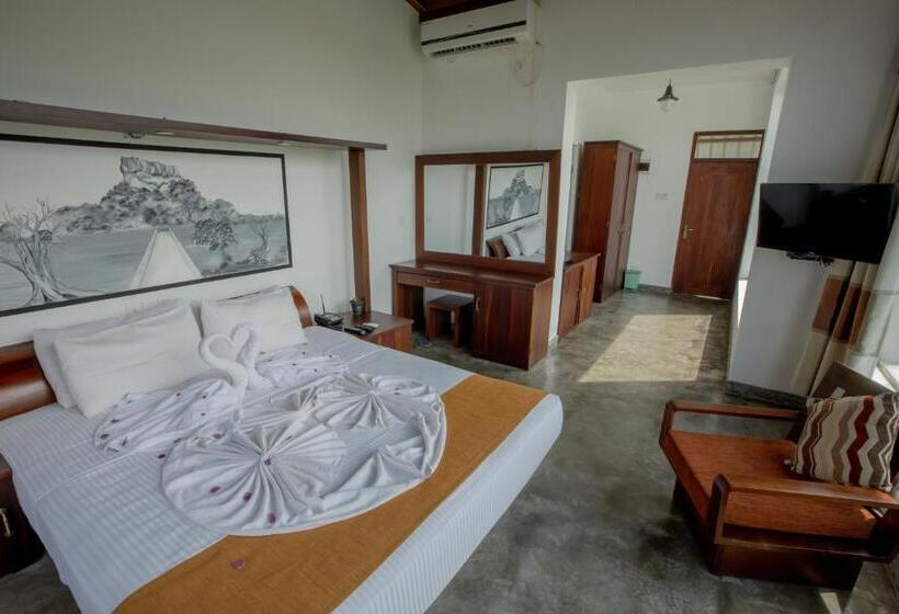 Стандартный Номер Кровать Кинг, Sigiriya Wewa Addara Hotel   Hotel By The Lake